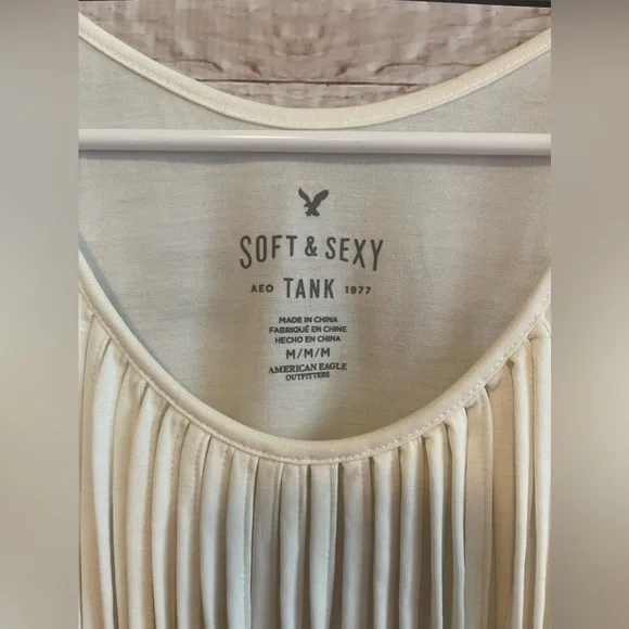 American Eagle Fringe Ivory Tank - Picture 2 of 2